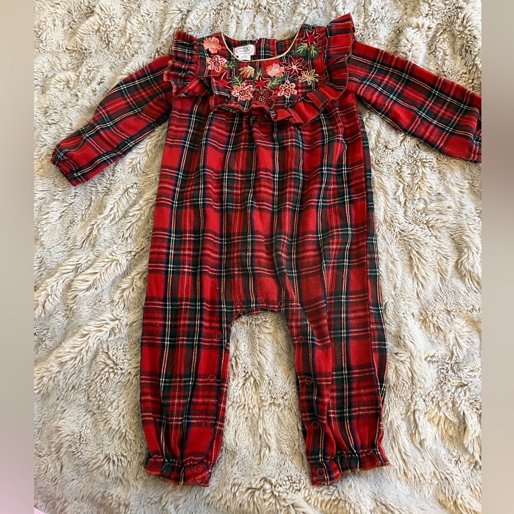 Mud Pie 9-12m Red Tartan Holiday / Christmas Jumpsuit with embroidery